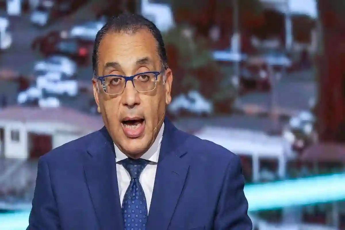 مصر توقع اتفاقيات جديدة لطرح العديد من شركات القوات المسلحة للبيع