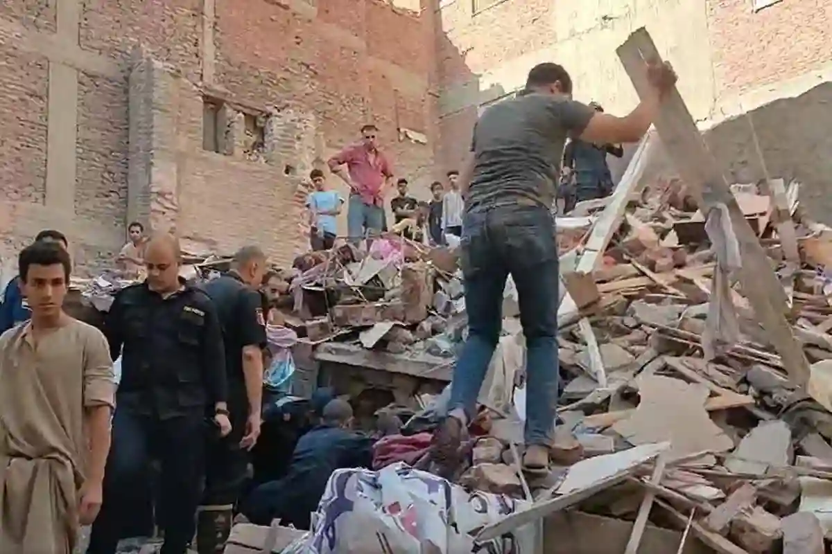 حادث مأساوي يصدم أهالي أسيوط بسقوط عقار ووفاة أسرة مكونة من 8 أشخاص