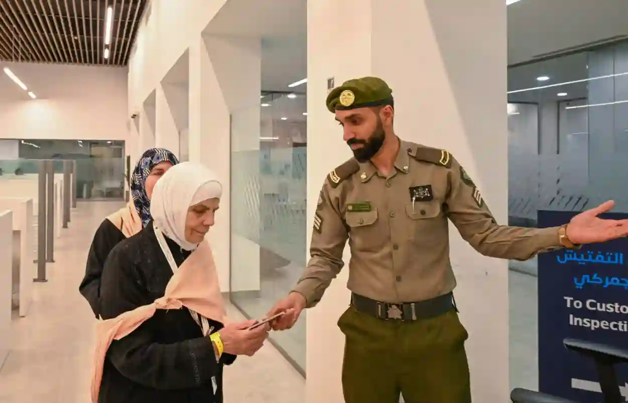 أمير منطقة تبوك