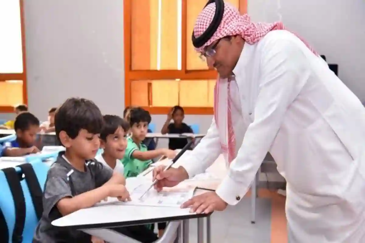 نزاهة الاختبارات أولًا: التعليم تمنع مراقبة معلمي التخصص لموادهم