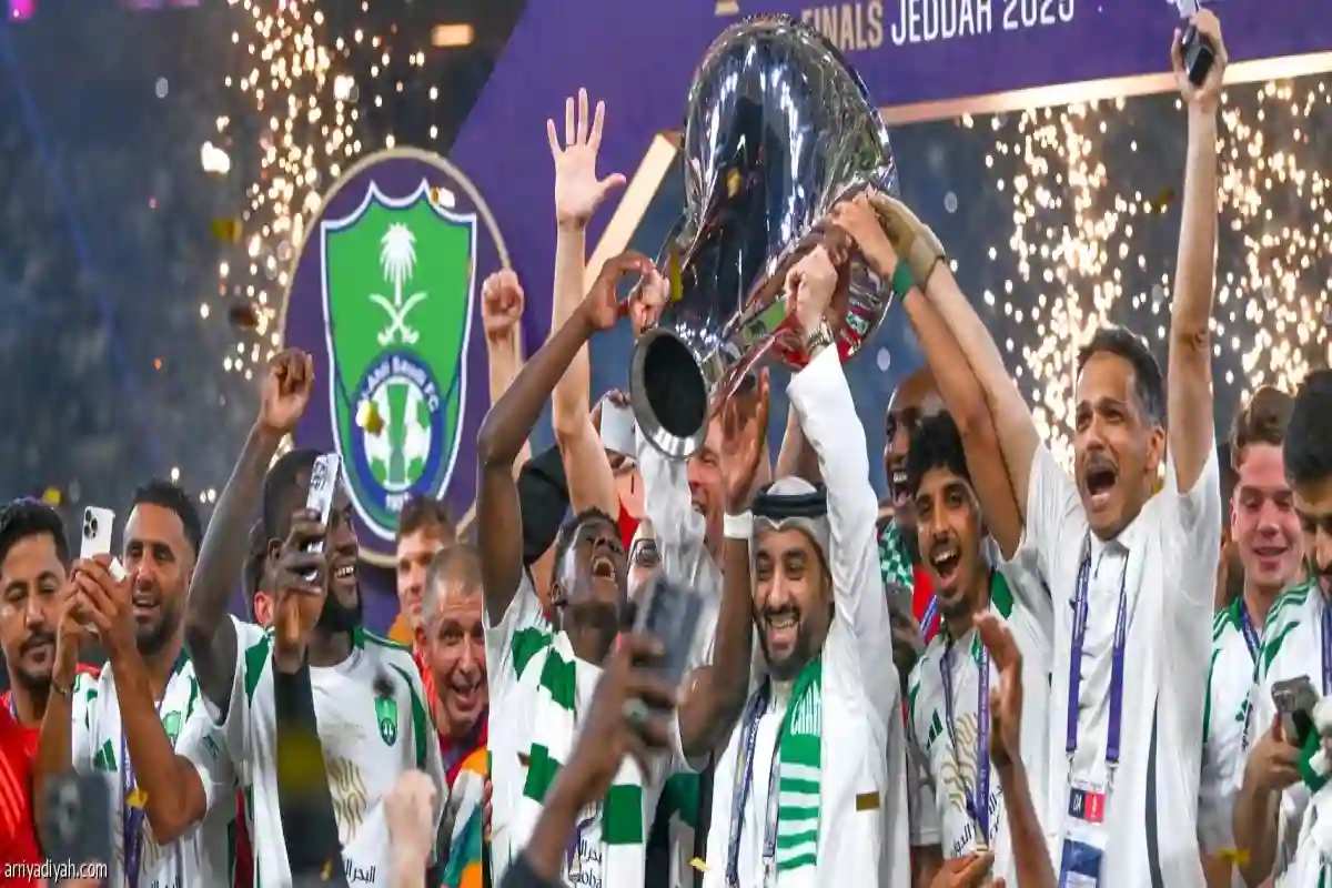 الأهلي يقرّب كأس آسيا من الجماهير برسوم رمزية