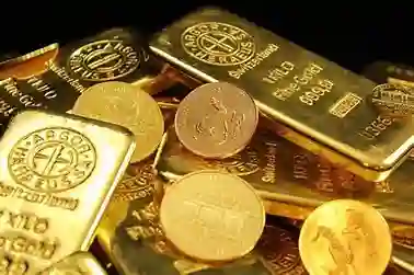 أسعار الذهب تهبط مع جني الأرباح