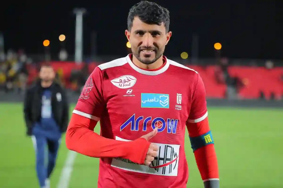 موقف قانوني جديد يشعل أزمة الرويلي ويحرك إدارة النصر