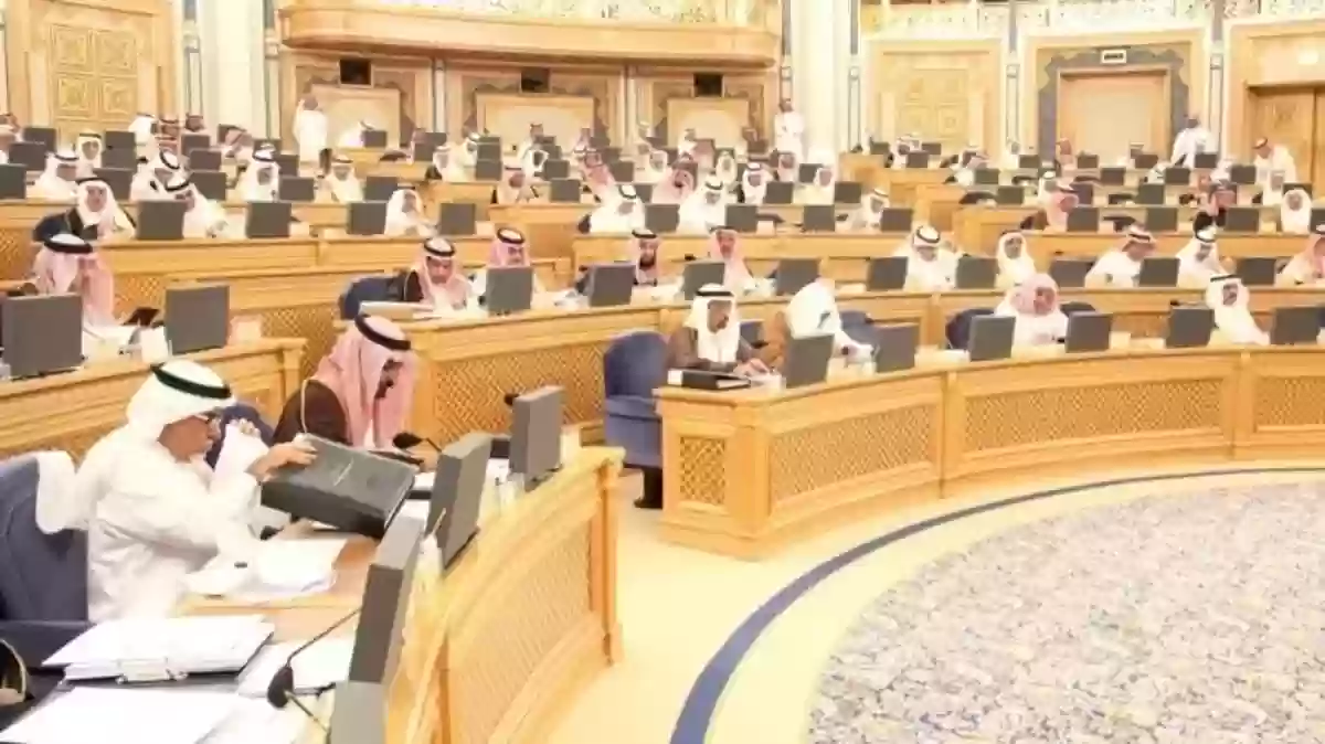 هل تعتمد السعودية إجازة السبت والأحد بدلًا من الجمعة والسبت