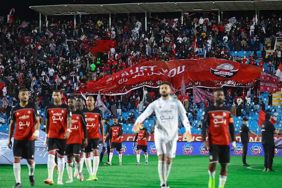 مدرب نادي الرائد يكشف عن سبب استبعاد ثلاثي الفريق من مواجهة التعاون