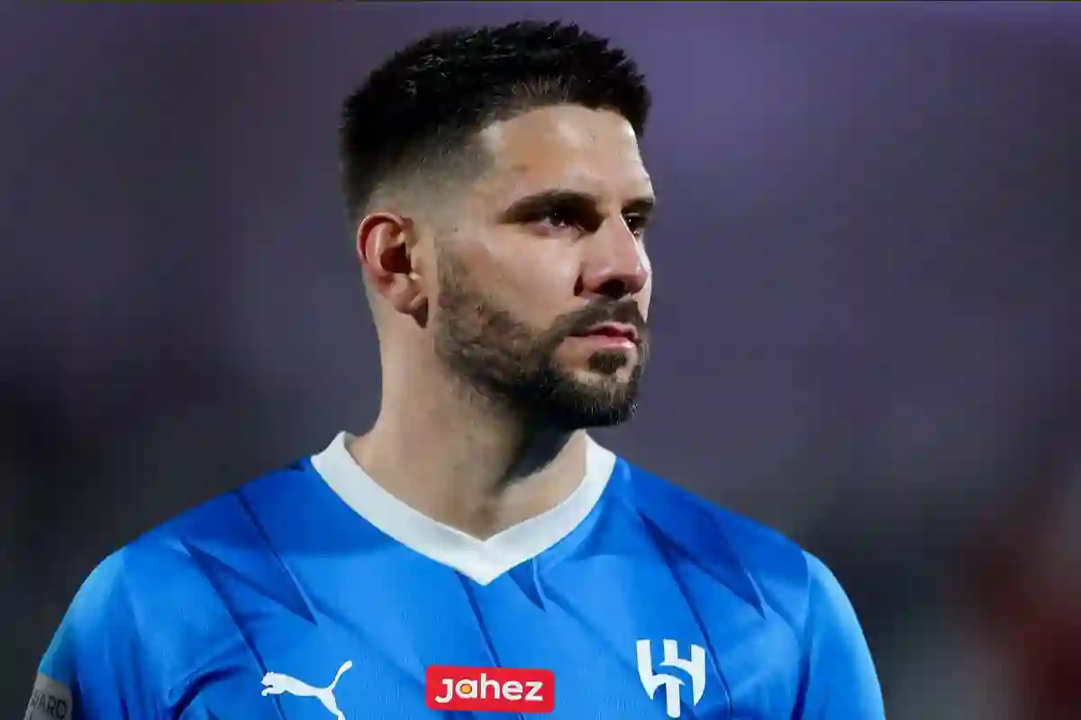 الهلال يوبخ 