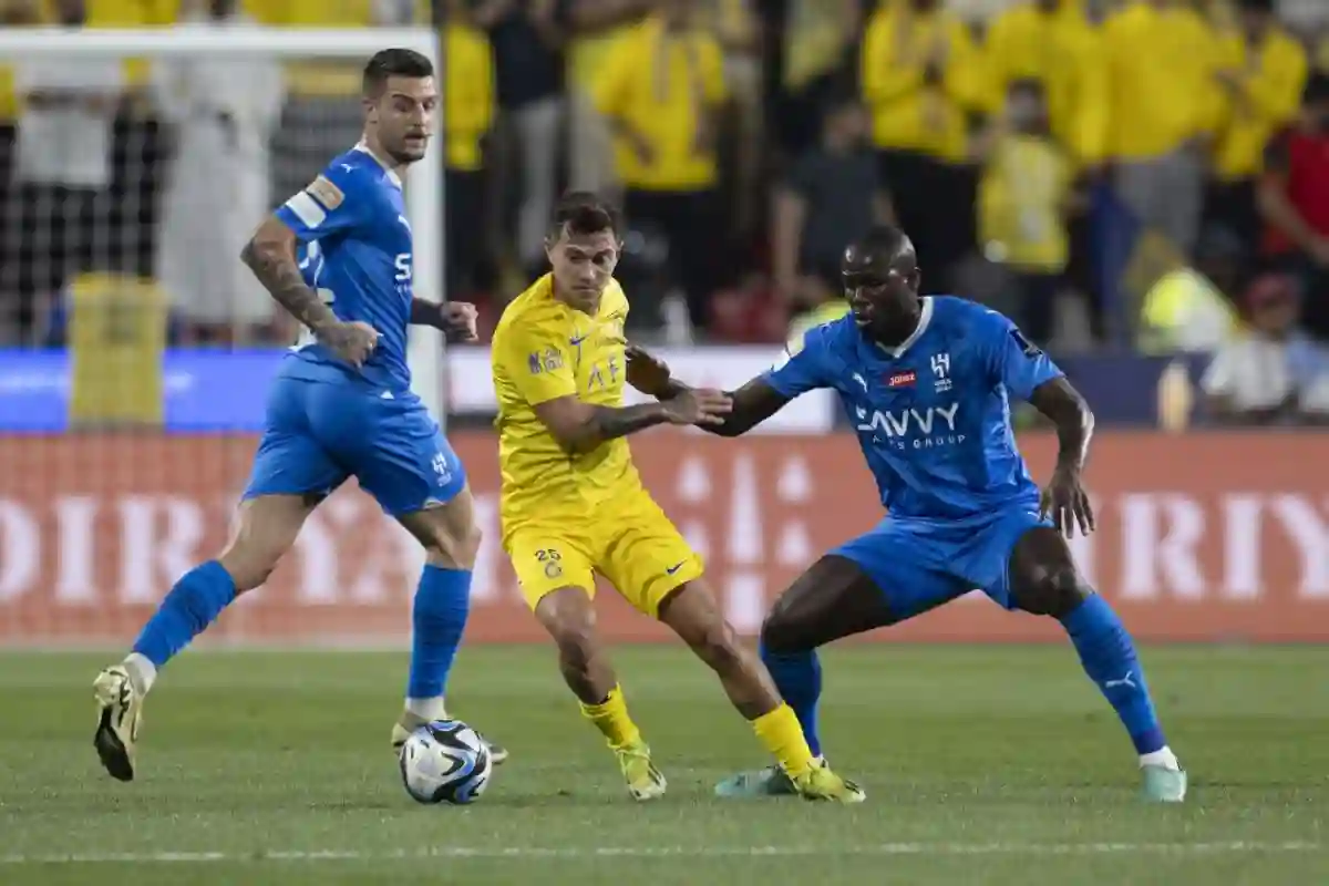 غيابات ديربي الهلال والنصر تجعل الأندية في مأزق 